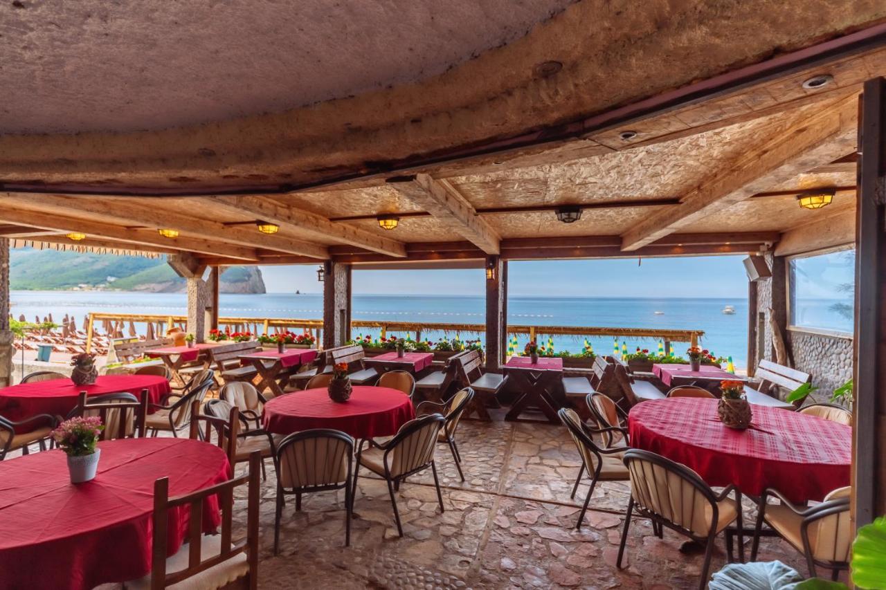 Hotel Savojo Petrovac Dış mekan fotoğraf