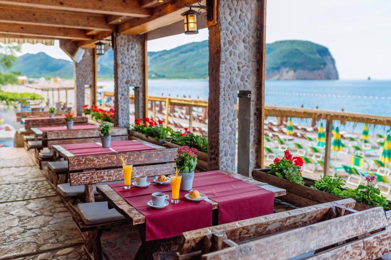 Hotel Savojo Petrovac Dış mekan fotoğraf