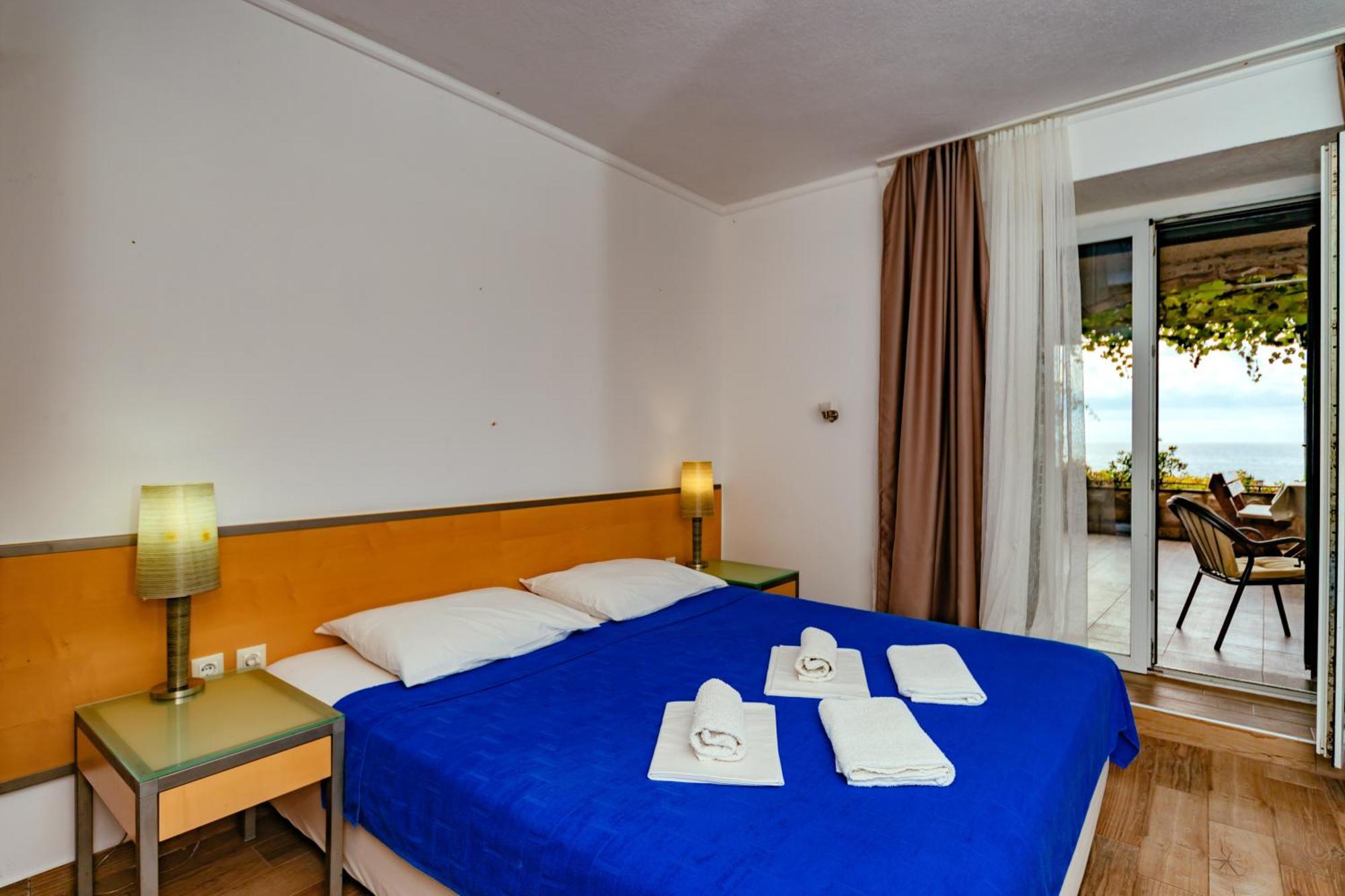 Hotel Savojo Petrovac Dış mekan fotoğraf