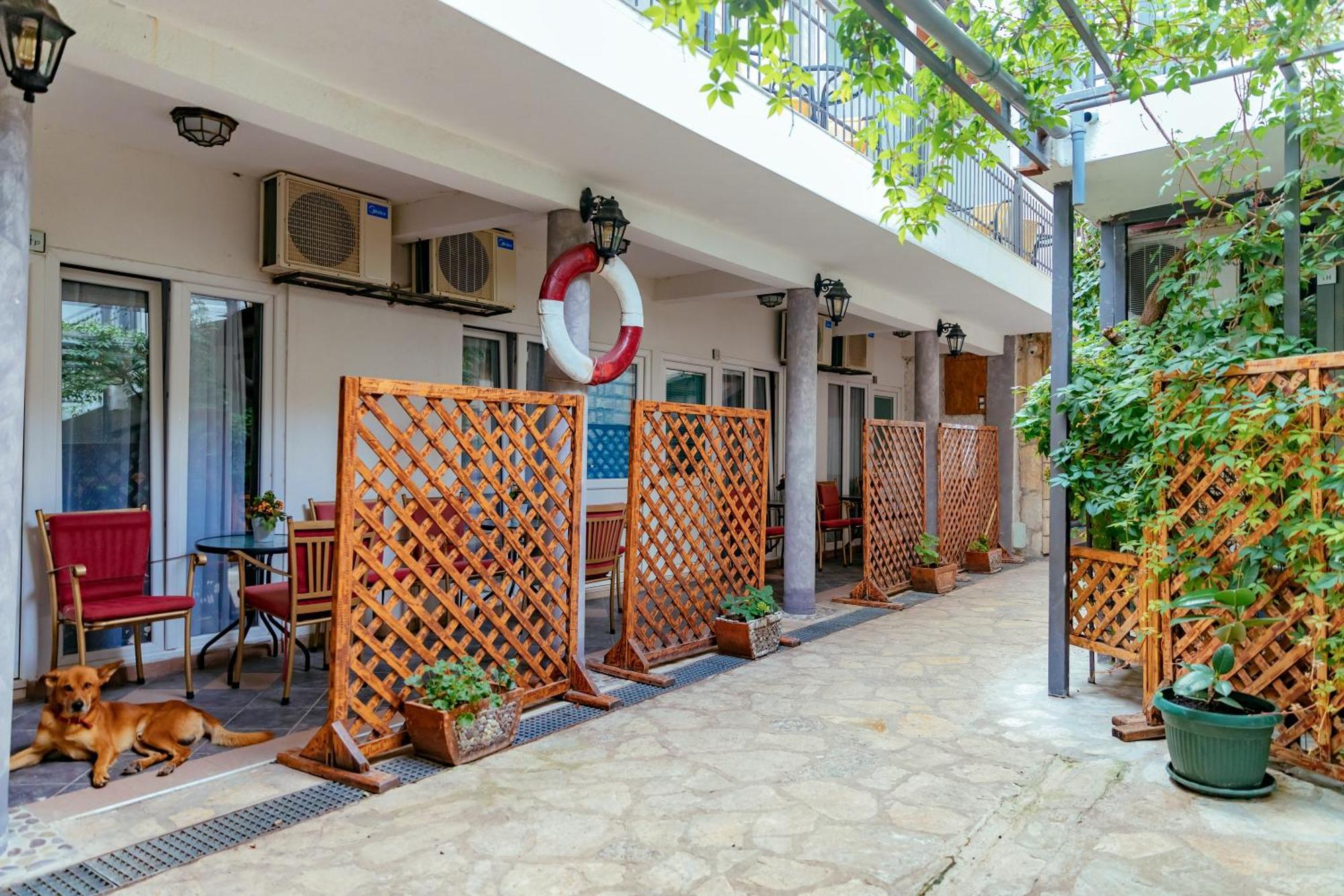 Hotel Savojo Petrovac Dış mekan fotoğraf