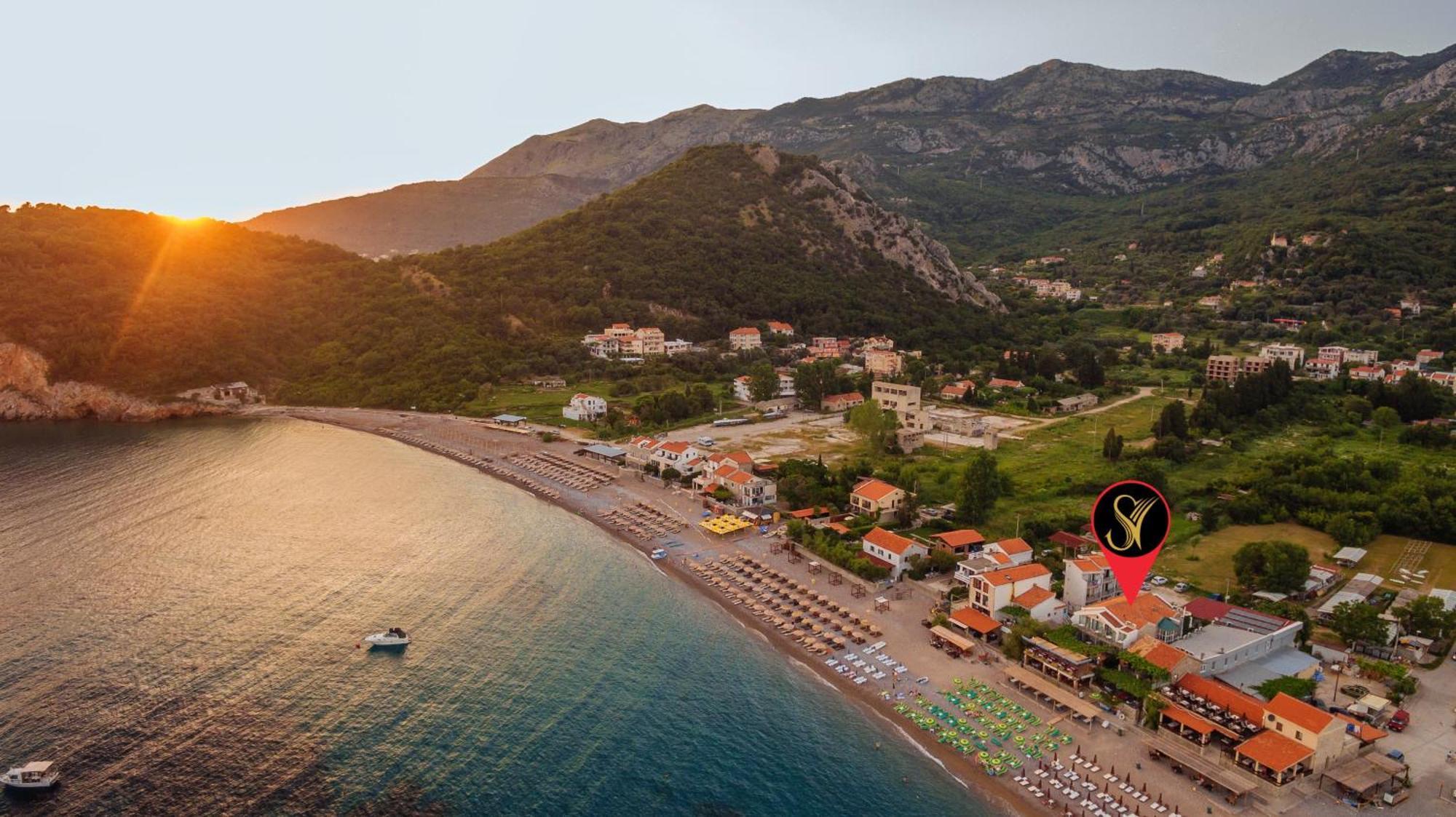 Hotel Savojo Petrovac Dış mekan fotoğraf